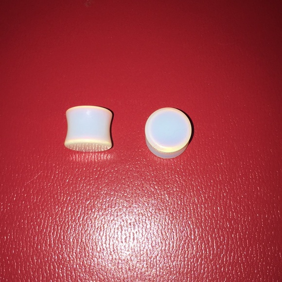 9/16 opal plugs - Picture 3 of 3